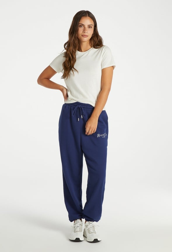 AB2500501-13069-5_589x860_baddc6ae-d0ed-4e6d-a0c2-6baa06364eb4-1