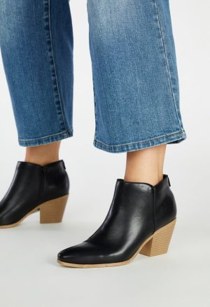 Dakota Heeled Bootie