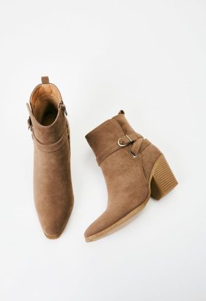 Della Ankle Bootie