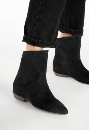 Tabby Western Bootie