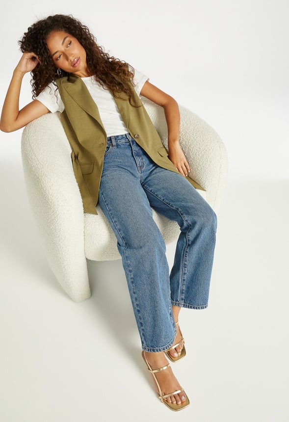 CA2500544-3397-3_589x860_7271b14c-bcff-4f00-a50b-c73f376d6320