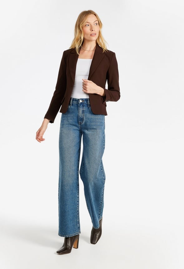 CA2500546-12710-5_589x860_e78ef4c5-da8c-4499-ad69-4593cf4e98fa