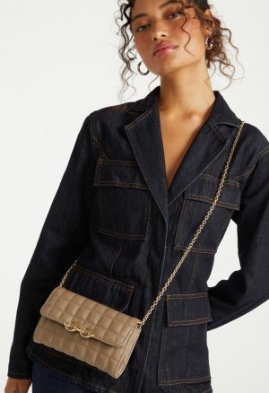 Quilted Chain Strap Crossbody