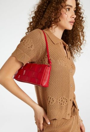 Large Detail Woven Crossbody