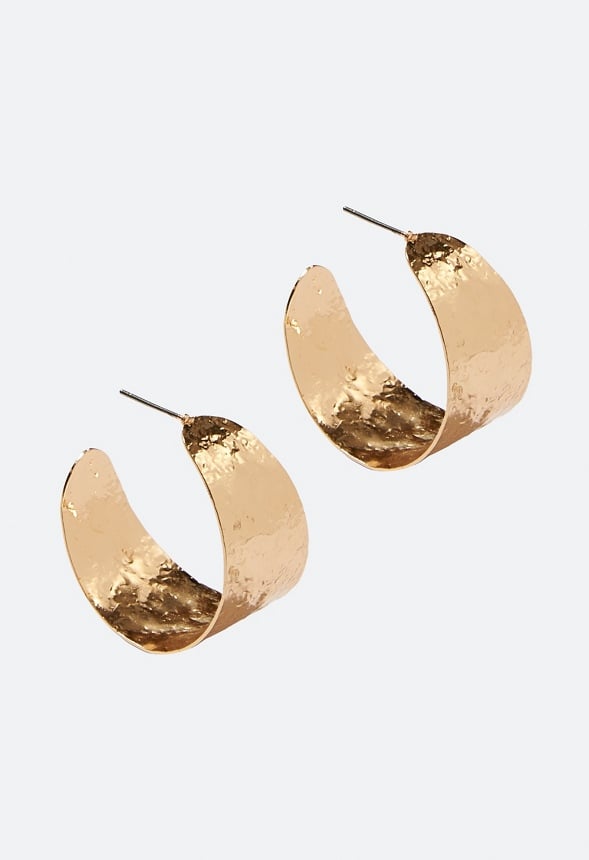 Demi Textured Metal Graduating Hoop Earrings