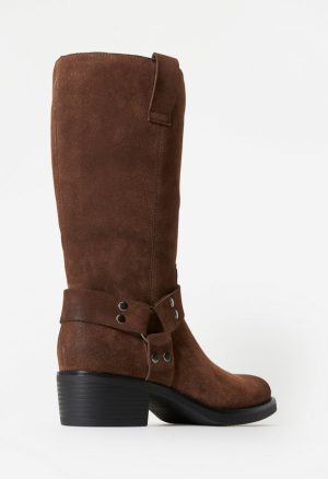 Braxton Flat Boot