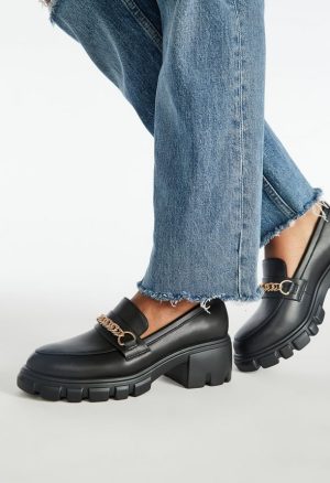 Leli Chain Detail Lug Sole Loafer
