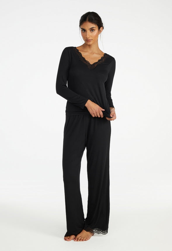 MC2500577-0001-3_589x860_f315d390-ad56-4748-a85c-ddafa1089db5