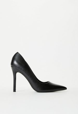 Naomi Classic Pump