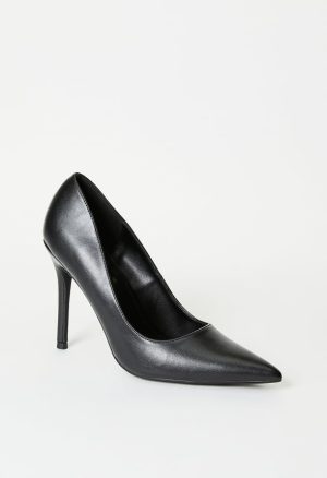 Naomi Classic Pump