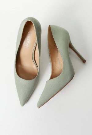 Naomi Classic Pump