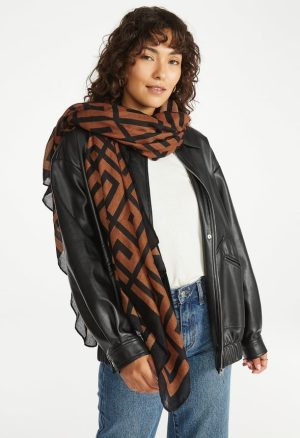 Jade Geometric Interlocking Large Woven Scarf