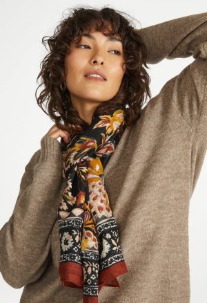 Joelle Floral Large Woven Scarf