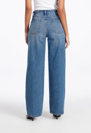 Billie Mid Rise Straight Leg Jean