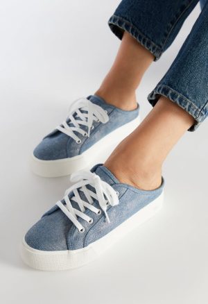 Macy Flatform Sneaker