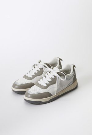 Regina Court Sneaker