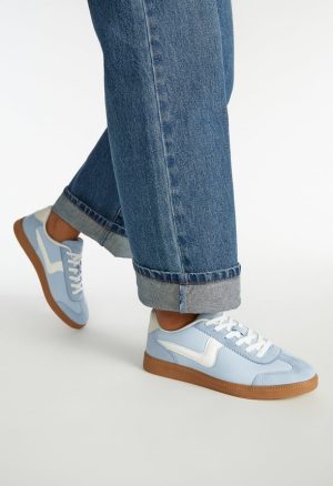 Demi Court Sneaker