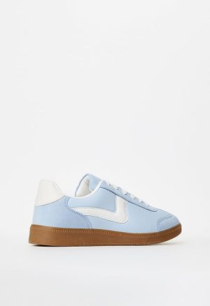 Demi Court Sneaker