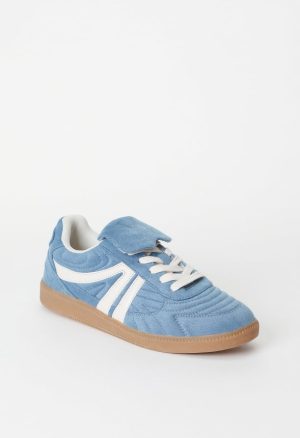 Wren Court Sneaker